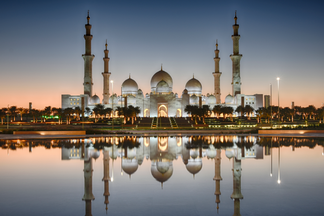 A képen épület, ég, kültéri, mecset láthatóElőfordulhat, hogy az AI által létrehozott tartalom helytelen.