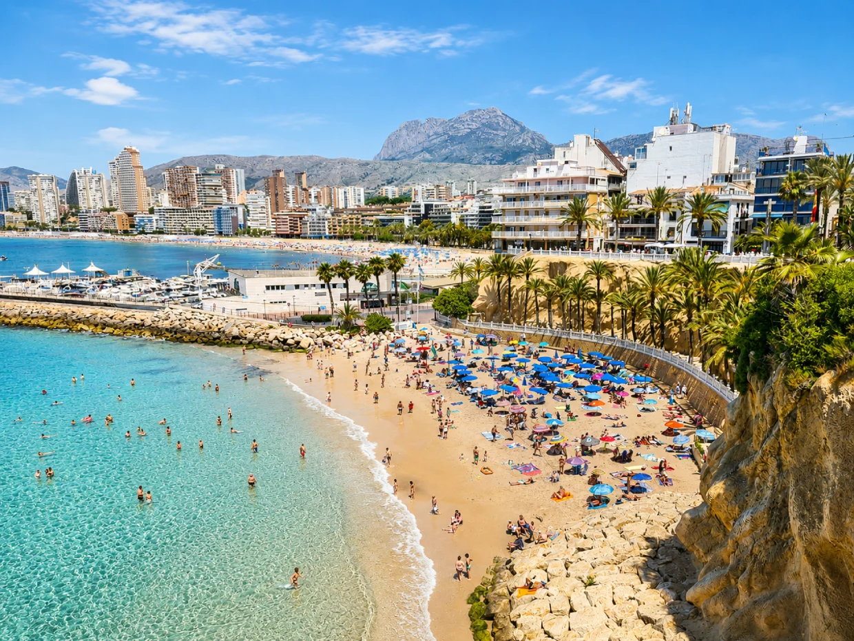Costa Blanca aranyló napsütése novemberi hétvégén 🇪🇸